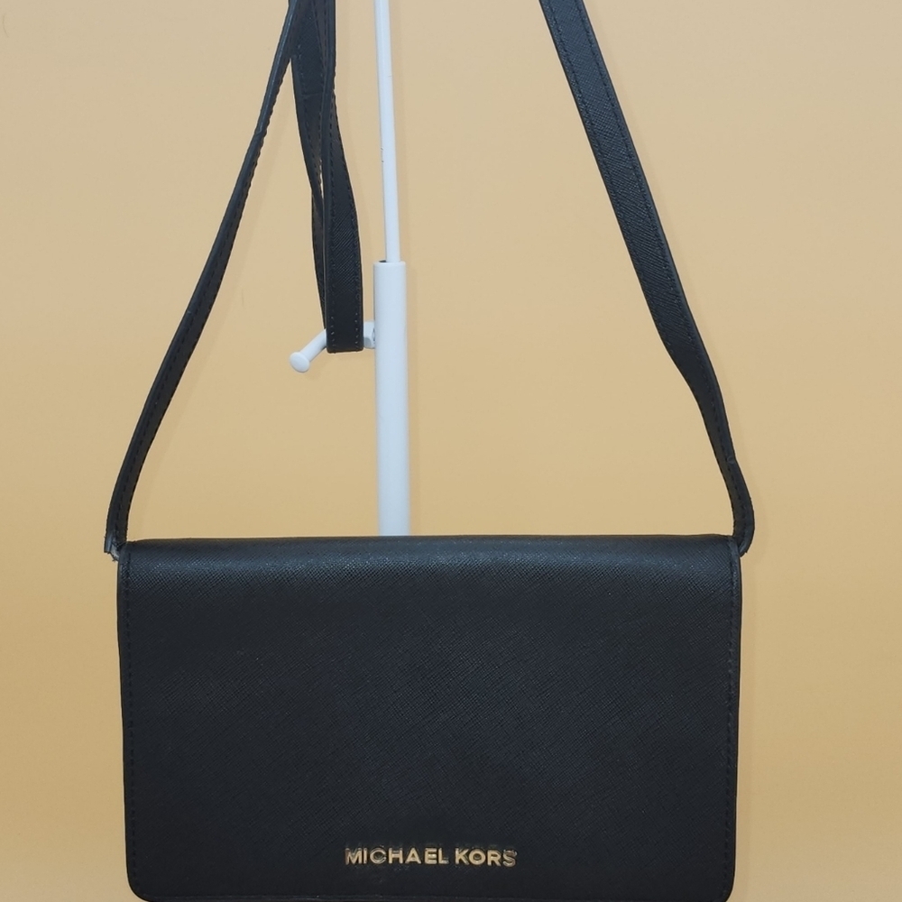 Michael Kors Black Crossbody Bag, Card Slots, ID, Inside Zip Pocket